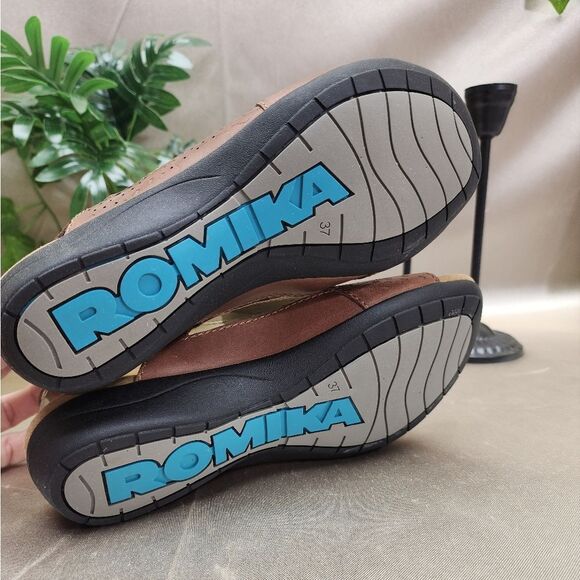 NIB ROMIKA SANDALS - Picture 11 of 11